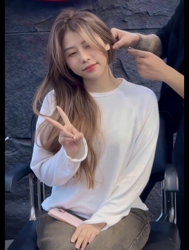 TÓC LÔNG VŨ VIP 70CM